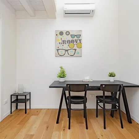 38 Apartment *