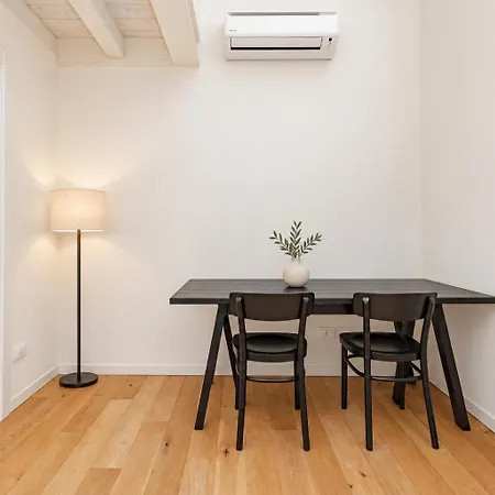 38 Apartment *